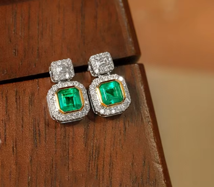 Elegant Emerald & Diamond Party Earrings