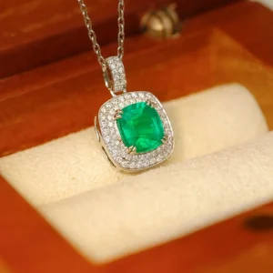 White Gold Emerald & Diamond Necklace