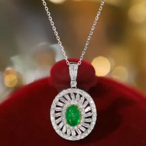 Oval Design Emerald & Diamond Necklace