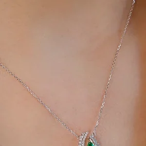 Water Drop Emerald & Diamond Necklace Set