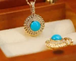 Vintage Turquoise Necklace & Earrings Set