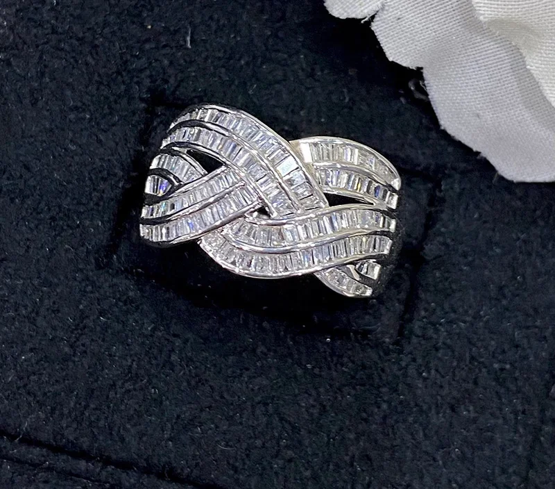 Modern Woven Diamond Ring