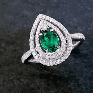 Elegant White Gold Emerald & Diamond Ring