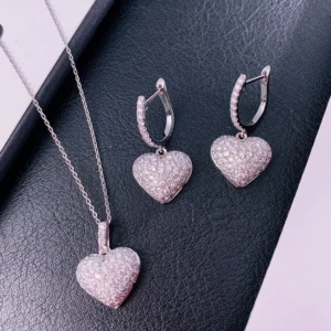 heart-shaped coordinated set (hoop earrings and pendant)