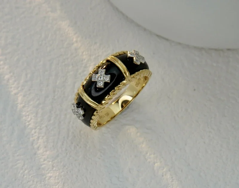 Vintage Black Agate Diamond Ring