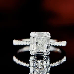 Elegant White Gold Diamond Ring