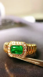 Yellow Gold Vintage Emerald and Diamond Ring - Image 3