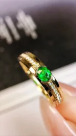 Artemies Enchanté: Emerald Whisper Ring - Image 3
