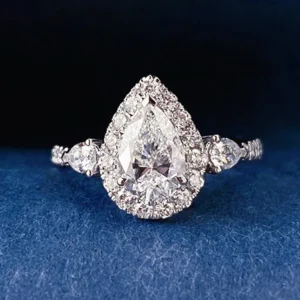 Dewdrop Flame 18K White Gold Diamond Ring