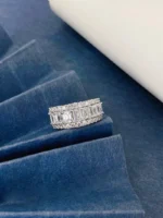 18K White Gold Women’s Ring with Sparkling Diamond - Image 2