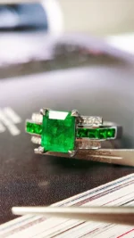 White Gold Emerald Ring with Natural Diamond Accent - Image 3