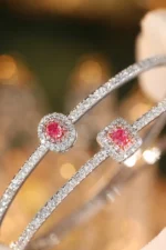 artemies-diamond-empress-bangle